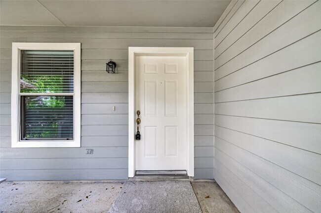 Building Photo - 202 N Vesper Bend Cir