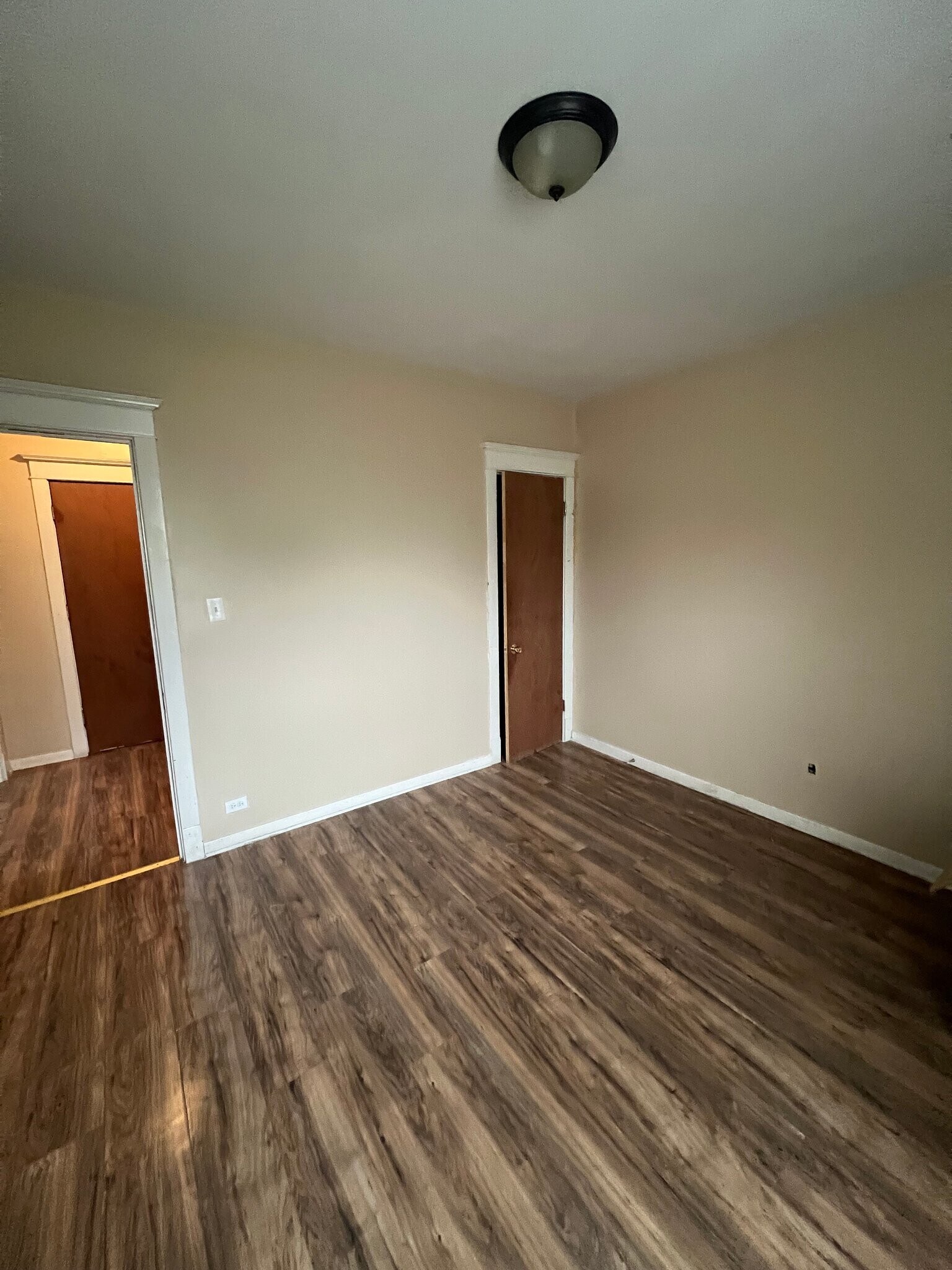 Building Photo - 138 W 70th St