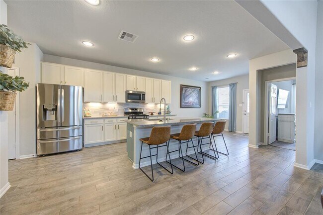 Building Photo - 5439 Rustic Ruby Dr