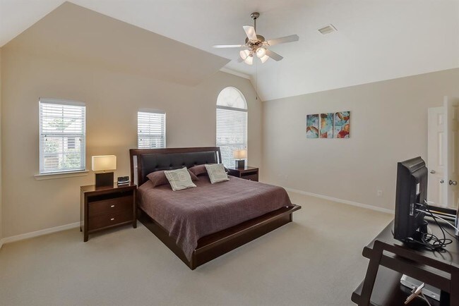 Building Photo - 1130 Sopris Dr