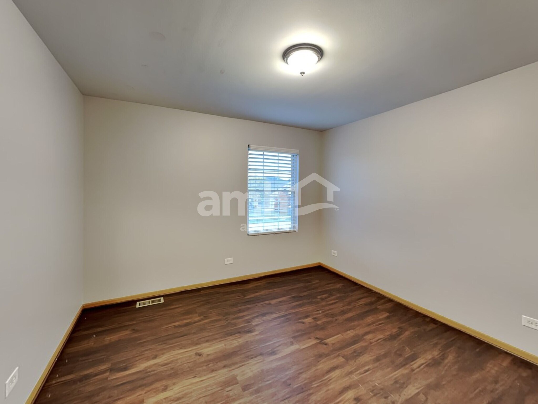 Building Photo - 25773 S Hoover Ct