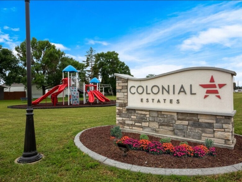 Building Photo - 119 Georgia St