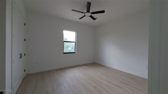 Building Photo - 9054 Lamkin Cir