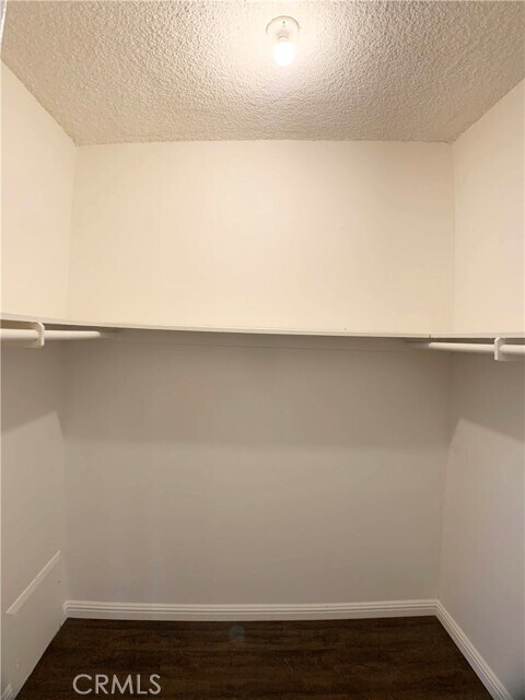 Building Photo - 1808 W Sumac Ln