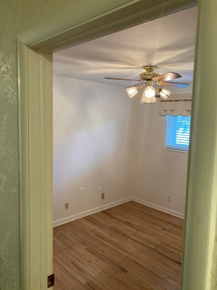 Bedroom 1 - 615 E 250 N