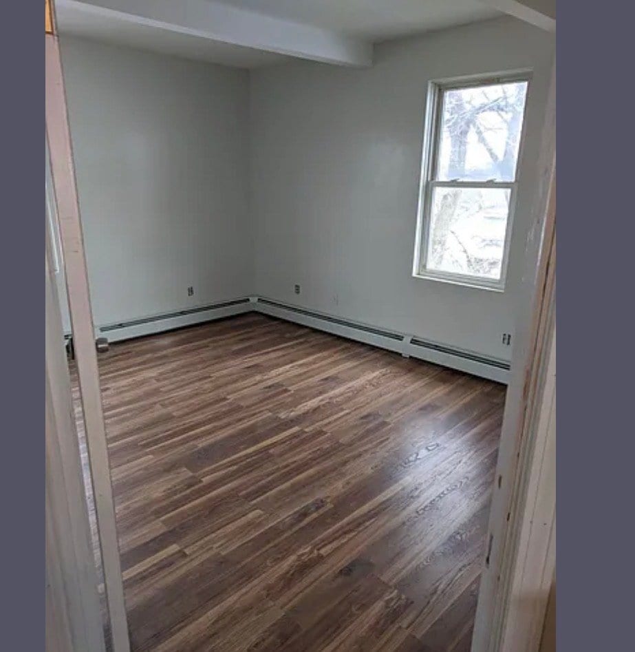 Building Photo - 1375 Newport Ave