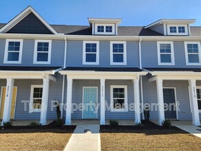Building Photo - 2621 Virginia Mae Ln