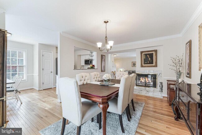 Building Photo - 12165 Abbey Glen Ct