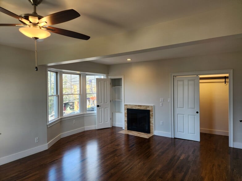 Building Photo - 20 State St