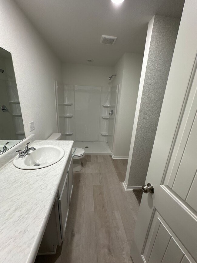 Building Photo - *$99 First Month's Rent - No Hidden Fees!*  BRAND NEW Four Bedroom | Two Bath Home in Vilonia