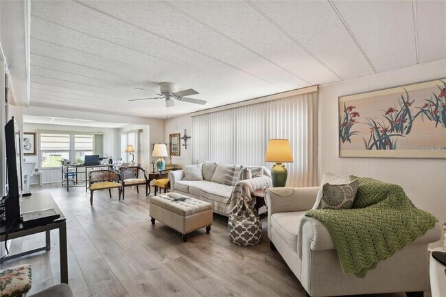 Building Photo - 13225 101st St SE