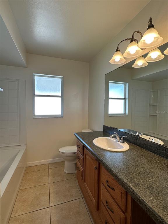 Building Photo - 106 N Hampton Ct
