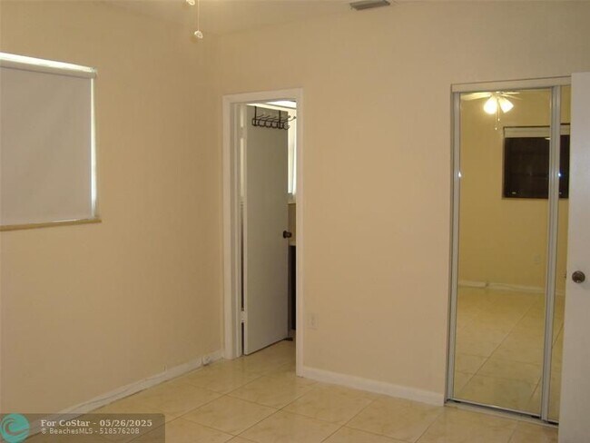 Building Photo - 1761 NW 184th St