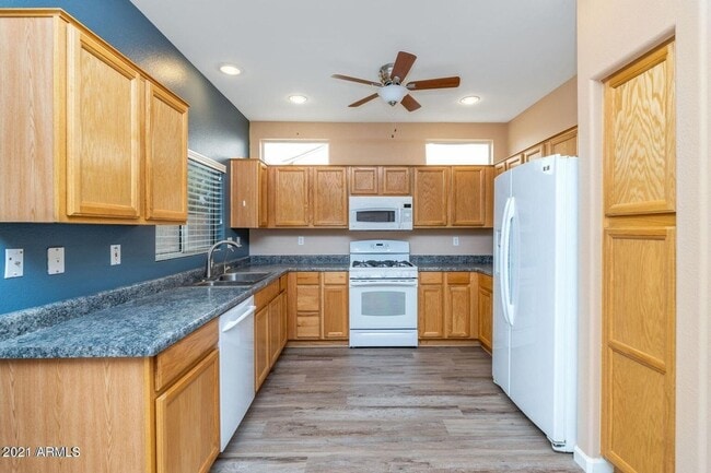 Building Photo - 15413 W Domingo Ln