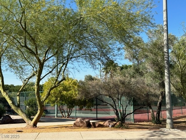 Building Photo - 285 Spring Palms St