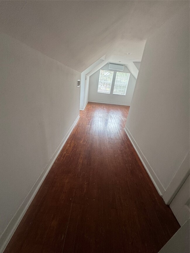 Building Photo - 1803 Ave P