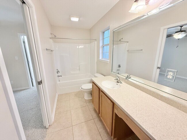 Building Photo - Spacious 4-Bedroom Home – Tanglewood!