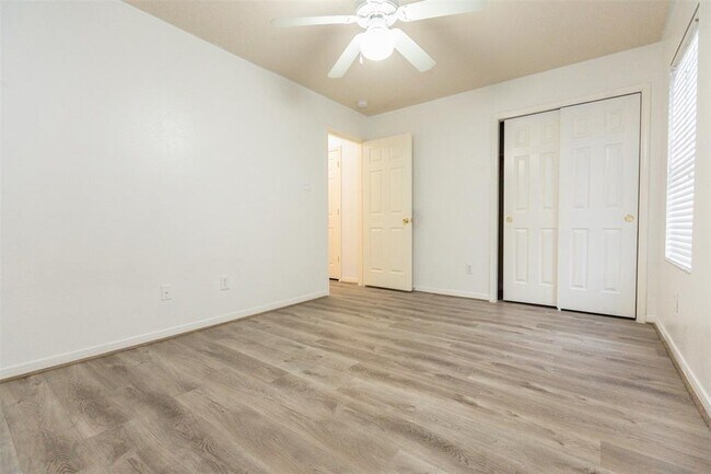 Building Photo - 2659 Cypressvine Dr