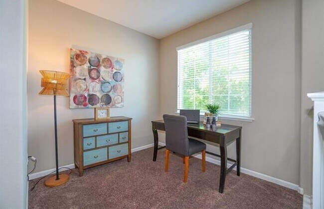 Building Photo - Charming Brentwood 4BD/3BA, Single-Family Home with 2 Car Garage!