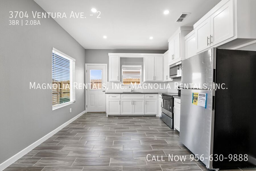 Building Photo - 3704 Ventura Ave