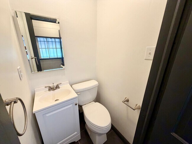 Building Photo - Wonderful 3 Bedroom in the Heart of Waco