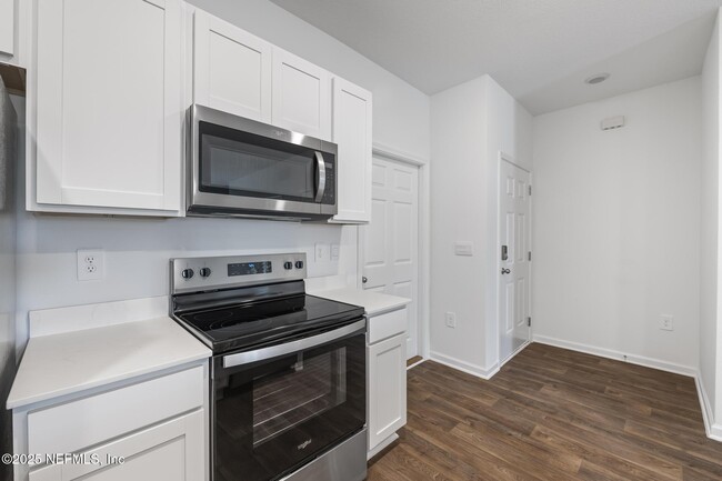 Building Photo - 3755 Spotted Fawn Ct