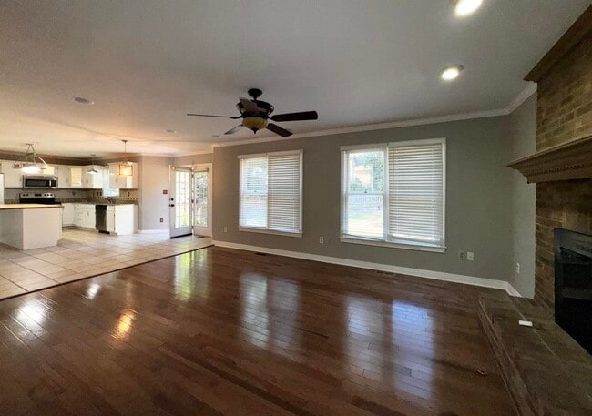 Building Photo - 2149 Palomar Trace Dr