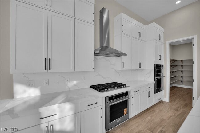 Building Photo - 11079 Rolling Vista Dr