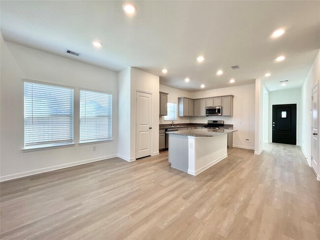 Building Photo - 4810 Eldorado Rose Pl
