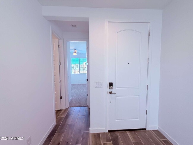 Building Photo - 8307 E Peterson Ave