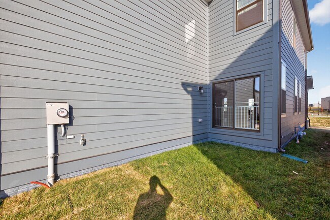 Building Photo - 462 Herringbone Wy