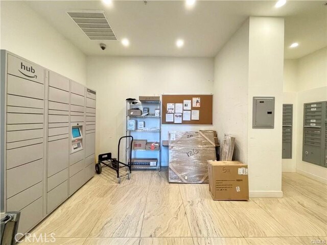 Building Photo - 388 Cordova St