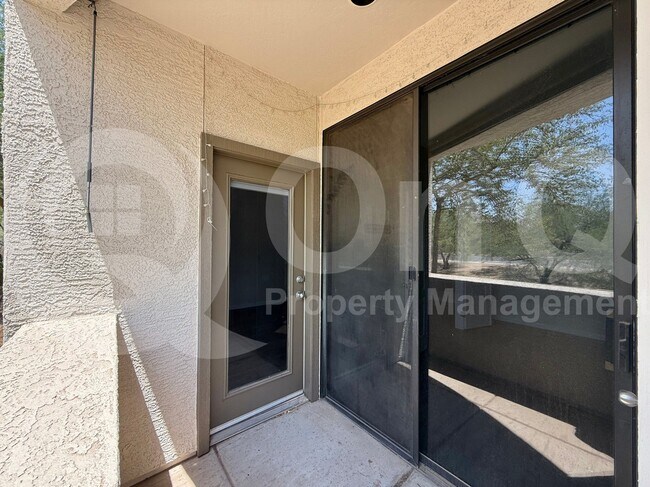 Building Photo - 6900 E Princess Dr