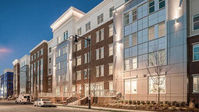 Building Photo - 80 Fawcett St