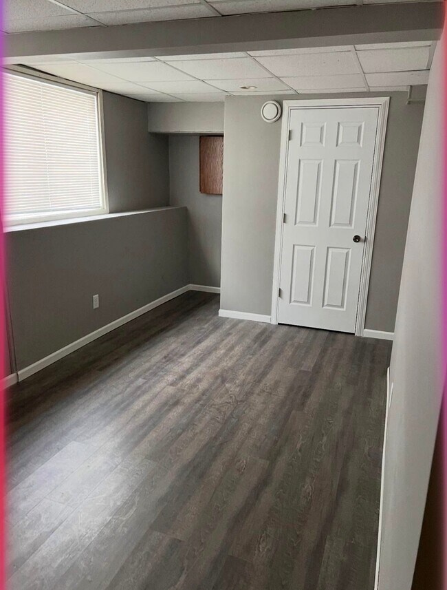 Building Photo - 8422 Brunswick Ct N