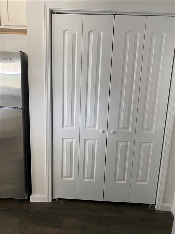 Building Photo - 1998 Raleigh Rd