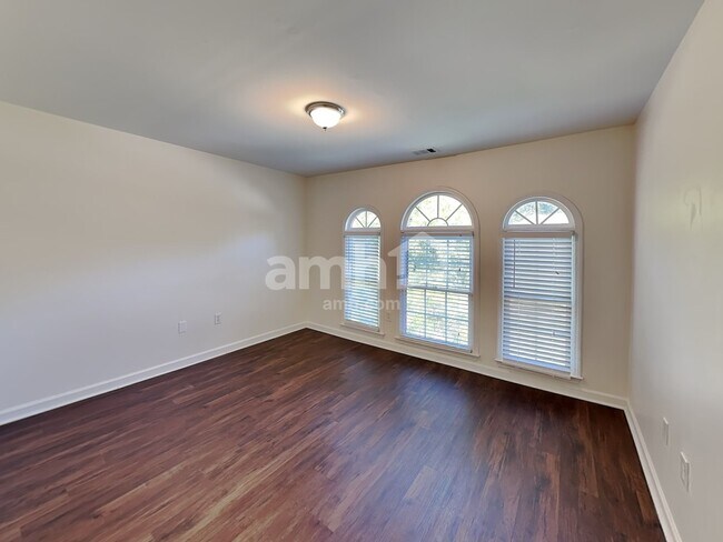 Building Photo - 4479 Cabinwood Turn