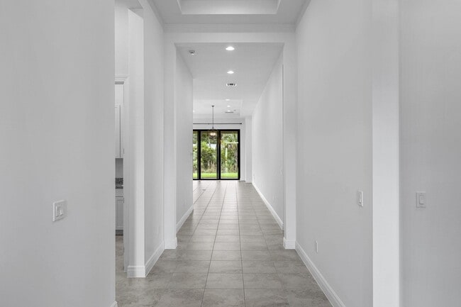 Building Photo - 13378 Artisan Cir