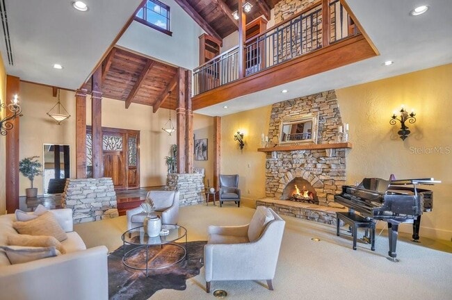 Building Photo - 10577 Down Lakeview Cir