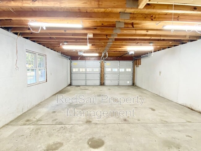 Building Photo - 801 Wormley Creek Dr