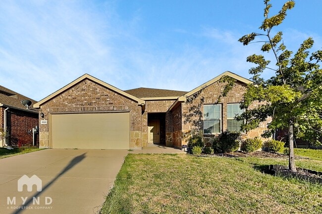 Building Photo - 3925 Aintree Ave