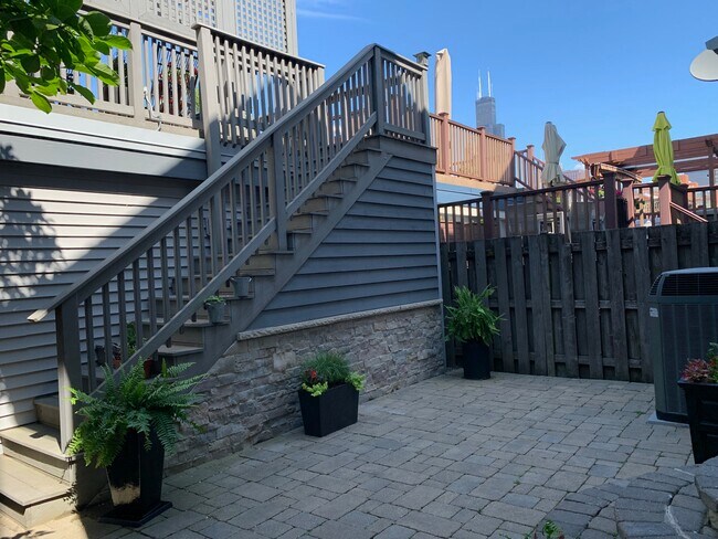 Patio - 1242 S State St