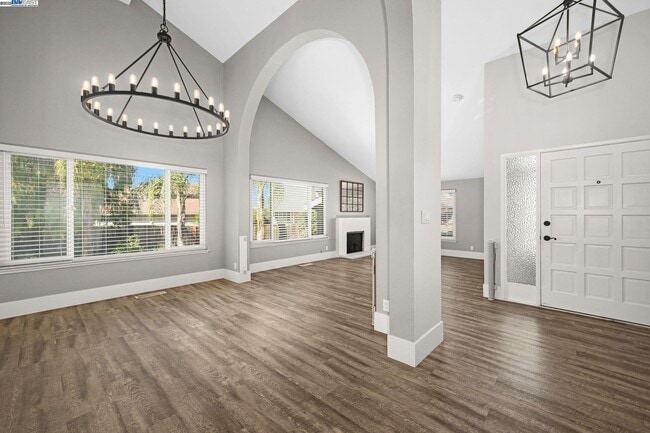 Building Photo - 2270 Bromfield Ct