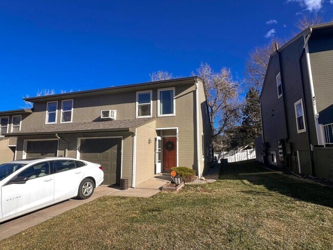 Building Photo - 5362 W 17th Ave