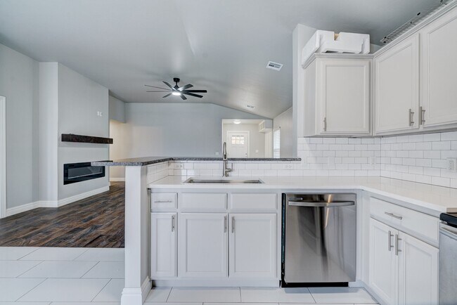 Building Photo - 2809 Frost Ln