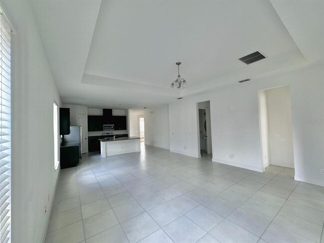 Building Photo - 13372 Stoddart Ave