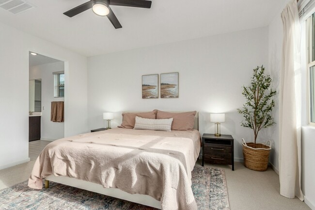 Building Photo - 4501 W Hunter Trl