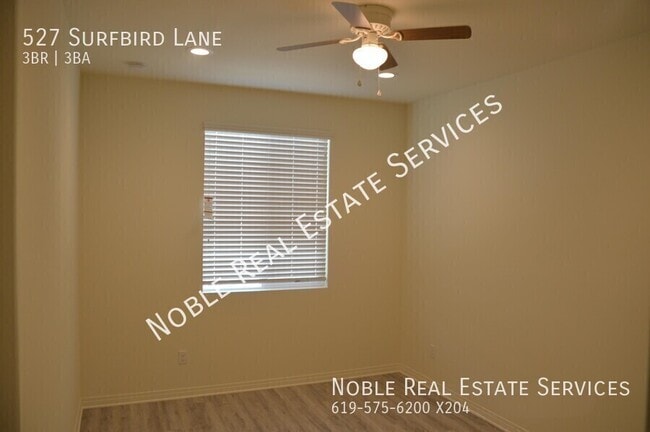 Building Photo - 527 Surfbird Ln