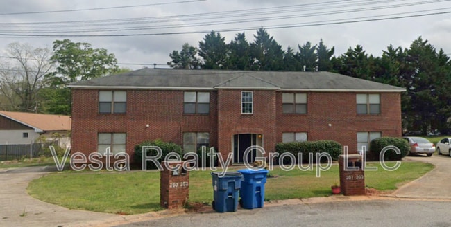 Primary Photo - 250 Toby Springs Ln