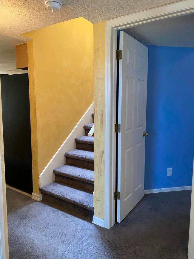 Building Photo - 12374 Paseo Lindo Dr